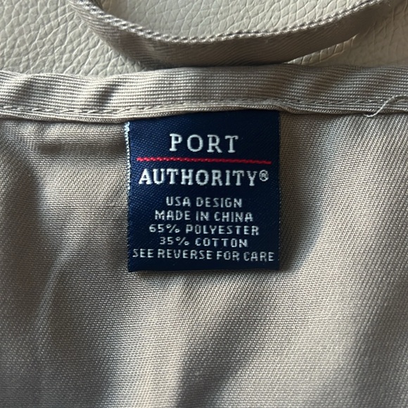 Let’s get cooking with AJ NEW Chef Apron Who says you can’t cook it all! 👩🏼🍳 - Picture 8 of 10